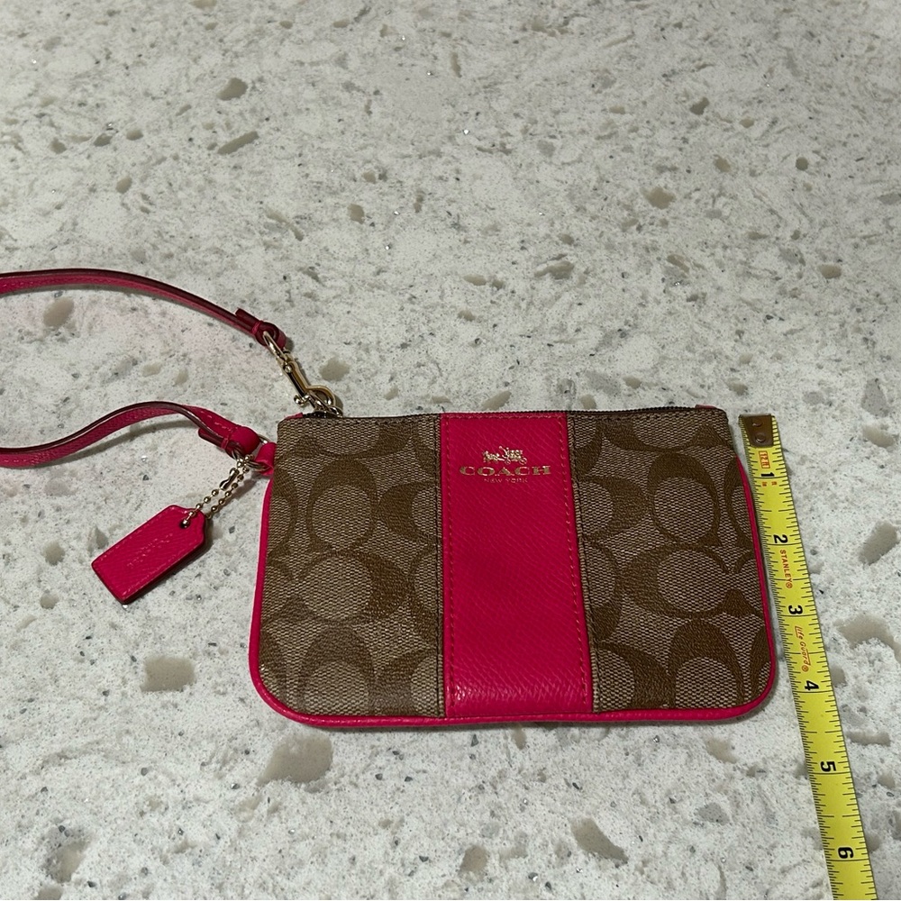 Coach Brown and Pink Signature Zip Wristlet with Hang Tag -Clean - Picture 3 of 7